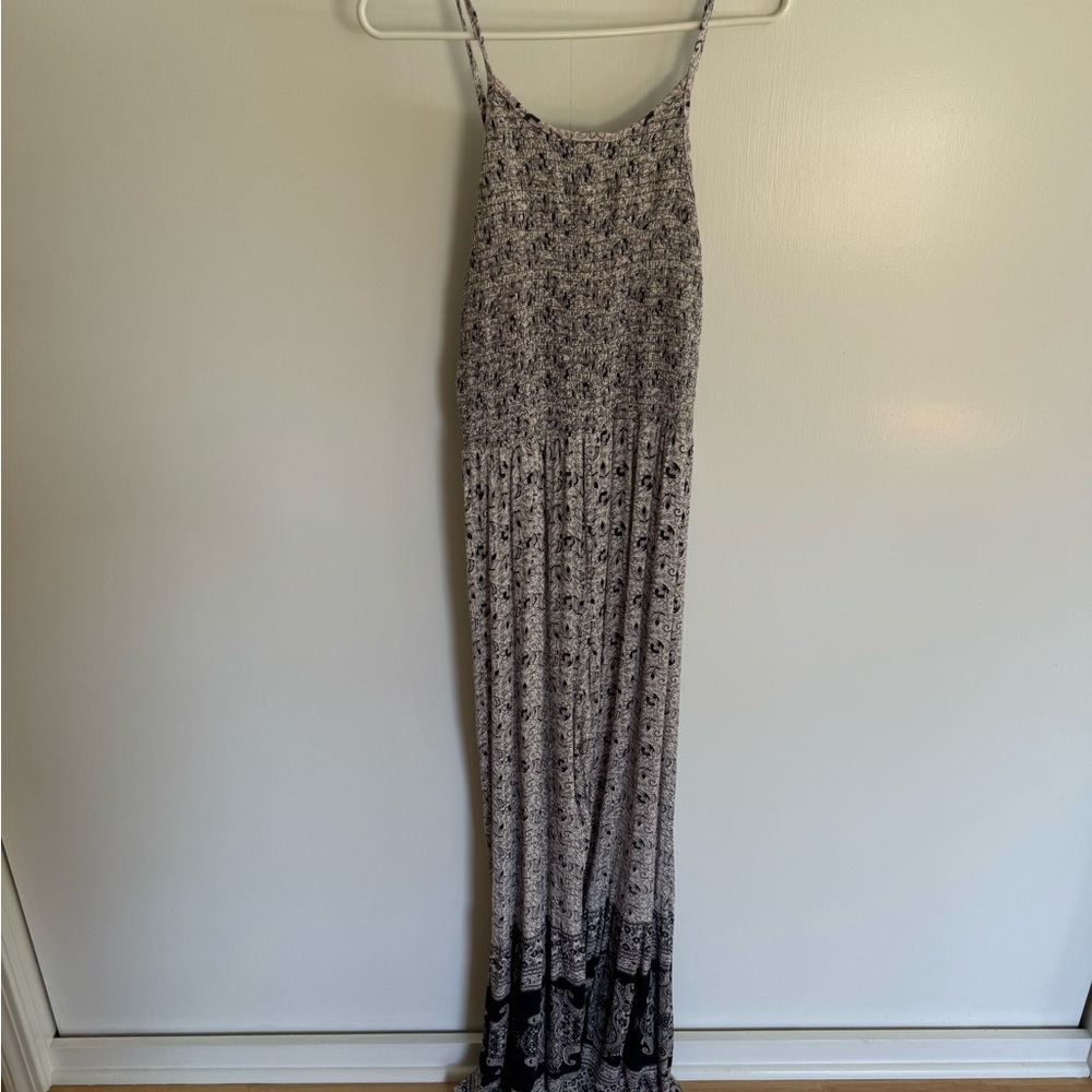 Angie Gray Silver Pleated Maxi Sundress
